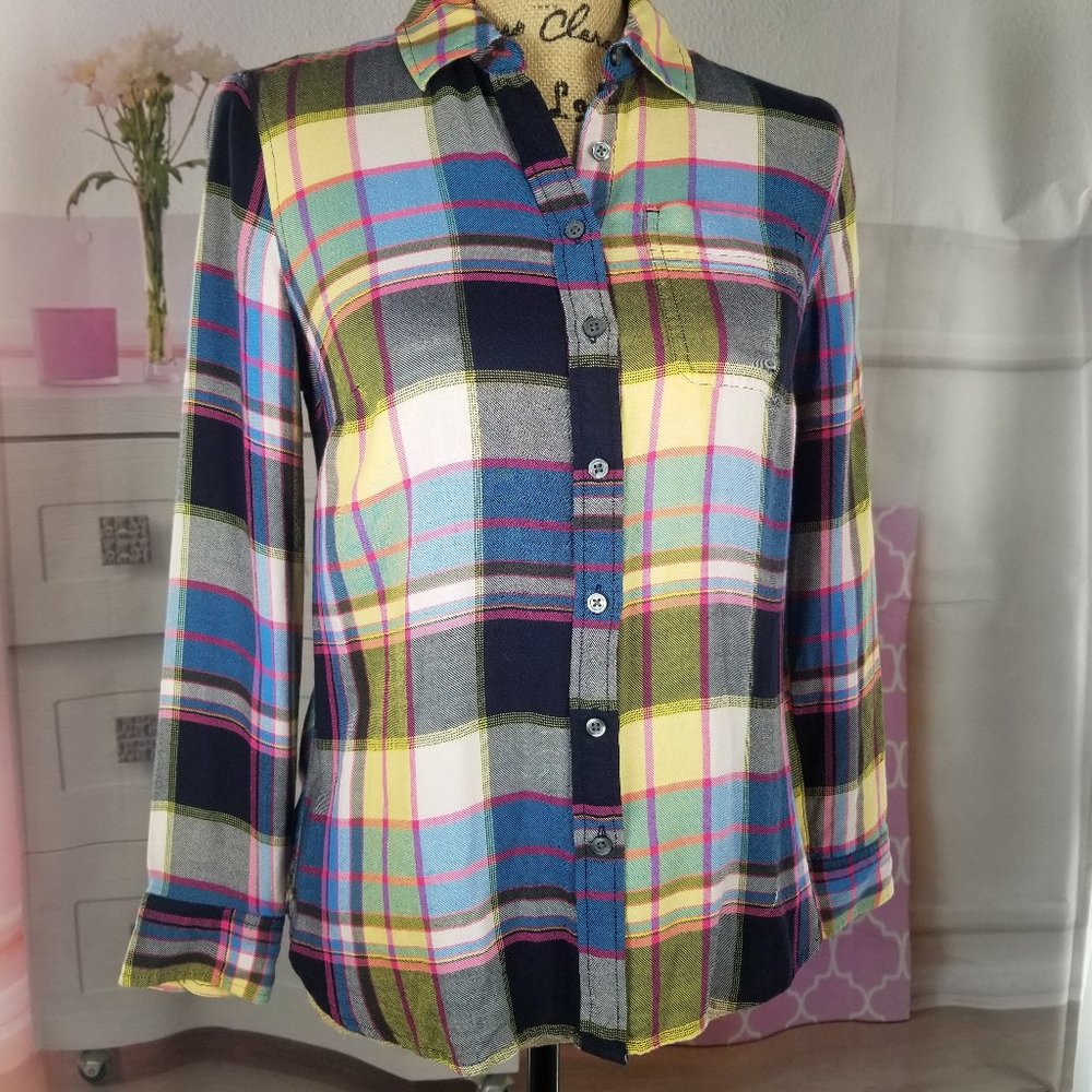 🦚 Talbots Plaid Button Down Split Shirttail Sz P